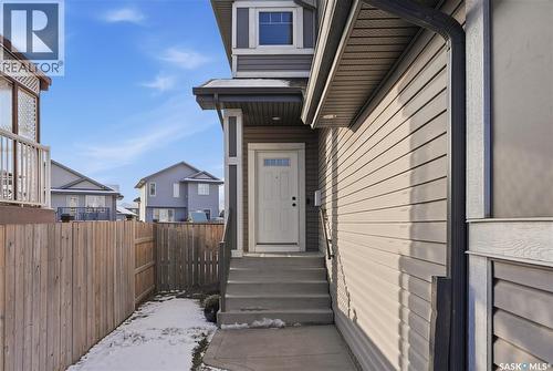 138 Lehrer Close, Saskatoon, SK - Outdoor With Exterior