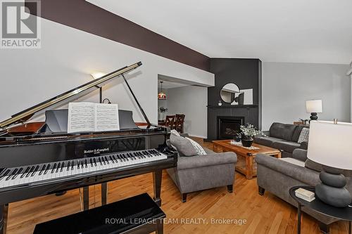 1095 Ambleside Drive, Ottawa, ON - Indoor Photo Showing Living Room With Fireplace
