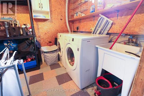 40 Stable Way, Ottawa, ON - Indoor Photo Showing Laundry Room