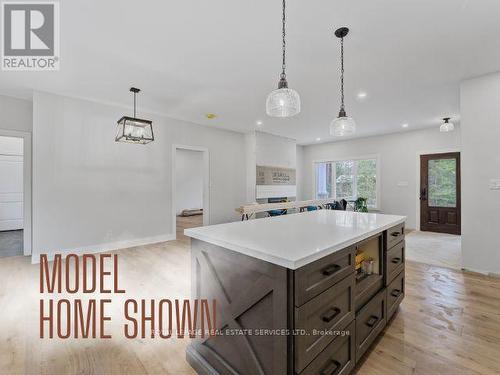 99 Tall Pines Drive, Tiny, ON - Indoor