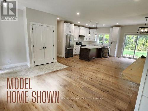 99 Tall Pines Drive, Tiny, ON - Indoor