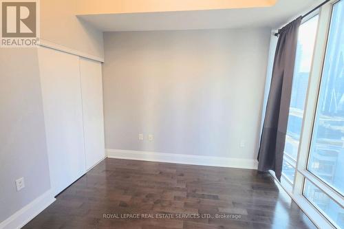 2105 - 8 The Esplanade, Toronto, ON - Indoor Photo Showing Other Room