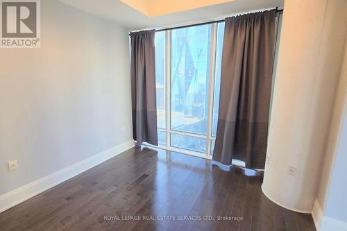 2105 - 8 The Esplanade, Toronto, ON - Indoor Photo Showing Other Room