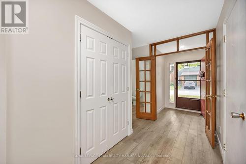8 Chisholm Court, Ottawa, ON - Indoor Photo Showing Other Room