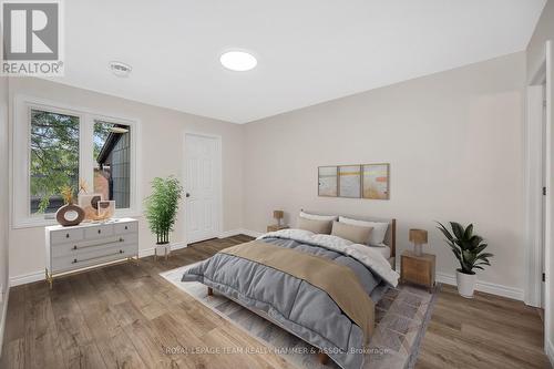 8 Chisholm Court, Ottawa, ON - Indoor Photo Showing Bedroom