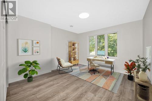 8 Chisholm Court, Ottawa, ON - Indoor