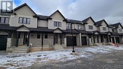 4 - 6894 GARNER ROAD  Niagara Falls, ON L2E 6S5