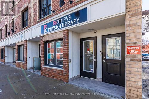 213 - 760 Lakeshore Road E, Mississauga, ON - Outdoor