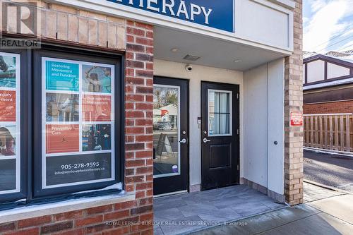 213 - 760 Lakeshore Road E, Mississauga, ON - Outdoor