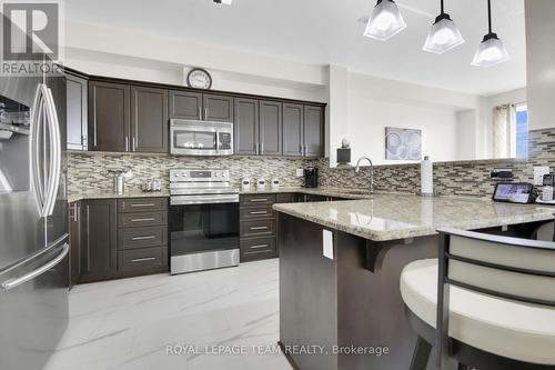 Plenty of cabinet & counter space! - 1024 Northgraves Crescent, Ottawa, ON - Indoor Photo Showing Kitchen With Upgraded Kitchen