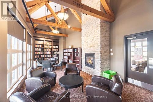 158 - 200 Kingfisher Drive, Mono, ON - Indoor Photo Showing Living Room With Fireplace