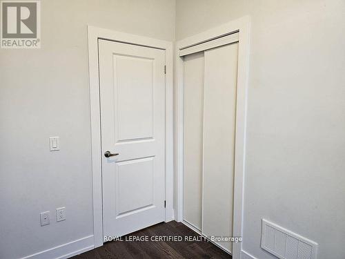 L115 - 9560 Islington Avenue, Vaughan, ON - Indoor Photo Showing Other Room