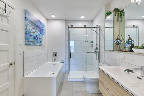 Ensuite bathroom - 1208-8355 Boul. St-Laurent, Brossard, QC - Indoor Photo Showing Bathroom