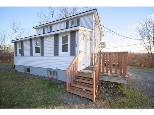 2 Hillcourt Dr, Fredericton, NB 