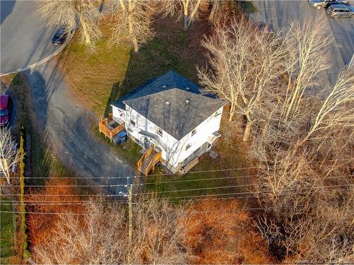 2 Hillcourt Dr, Fredericton, NB 