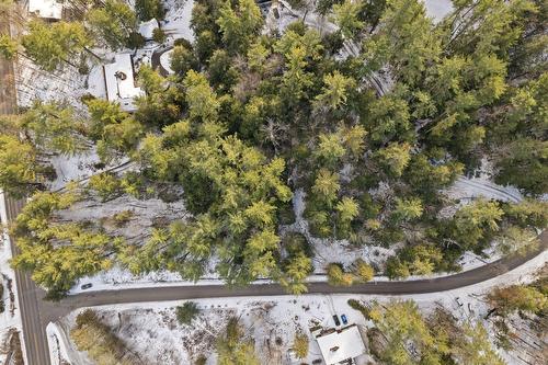 Terre/Terrain - Ch. Ojai, Chelsea, QC 