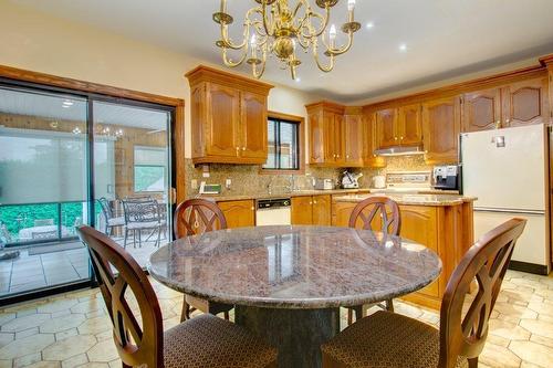 Cuisine - 44 Rue Bourassa, Granby, QC - Indoor Photo Showing Dining Room