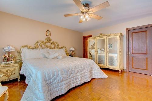 Chambre à coucher - 44 Rue Bourassa, Granby, QC - Indoor Photo Showing Bedroom
