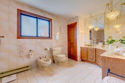 Salle de bains - 44 Rue Bourassa, Granby, QC - Indoor Photo Showing Bathroom