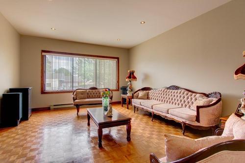 Salon - 44 Rue Bourassa, Granby, QC - Indoor Photo Showing Living Room