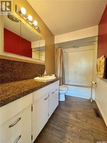 103 Cottonwood Crescent, Churchbridge, SK - Indoor Photo Showing Bathroom