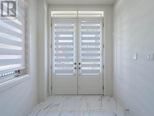 26 Hummingbird Grove, Adjala-Tosorontio, ON - Indoor Photo Showing Other Room