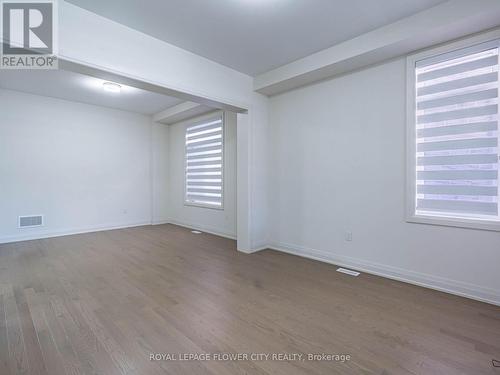 26 Hummingbird Grove, Adjala-Tosorontio, ON - Indoor Photo Showing Other Room