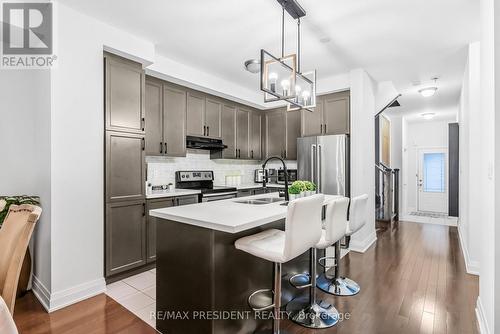 11 Oliana Way, Brampton, ON - Indoor Photo Showing Kitchen With Double Sink With Upgraded Kitchen