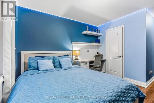 11 Oliana Way, Brampton, ON - Indoor Photo Showing Bedroom