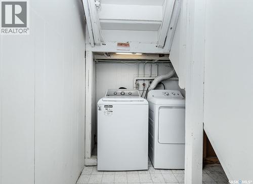 1312 13Th Street E, Saskatoon, SK - Indoor Photo Showing Laundry Room