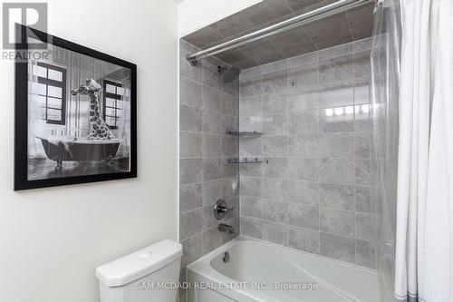 156 Watson Parkway N, Guelph, ON - Indoor Photo Showing Bathroom