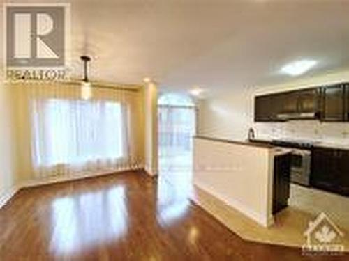 722 Paul Metivier Drive, Ottawa, ON - Indoor