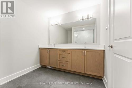 1166 Cope Drive, Ottawa, ON - Indoor Photo Showing Bathroom