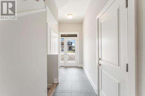 1166 Cope Drive, Ottawa, ON - Indoor Photo Showing Other Room