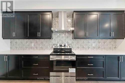 1166 Cope Drive, Ottawa, ON - Indoor Photo Showing Kitchen With Upgraded Kitchen