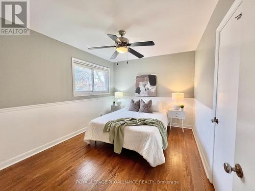 16 Lee Avenue, Belleville (Belleville Ward), ON - Indoor Photo Showing Bedroom