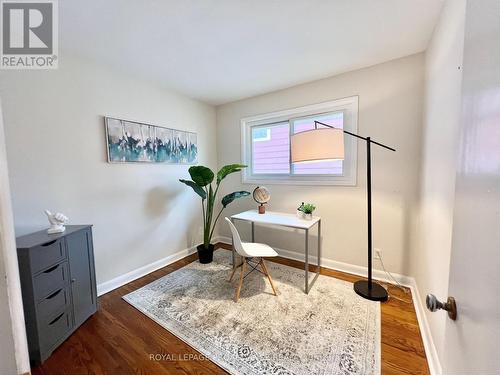 16 Lee Avenue, Belleville (Belleville Ward), ON - Indoor