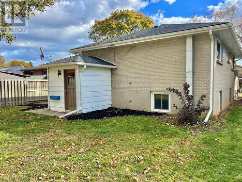 16 Lee Avenue, Belleville (Belleville Ward), ON - Outdoor