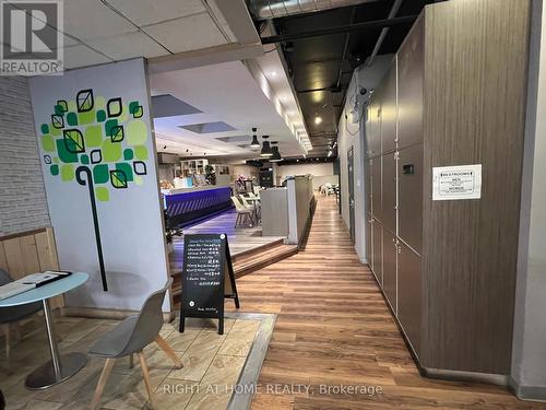 A - 174 Rideau S Street, Ottawa, ON 