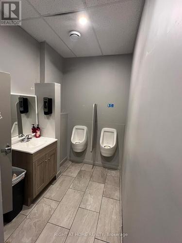 A - 174 Rideau S Street, Ottawa, ON 