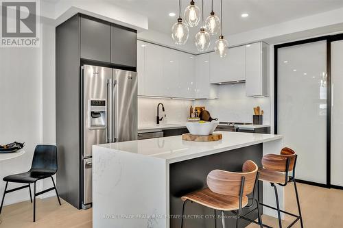 502 - 195 Hunter Street E, Peterborough (Ashburnham Ward 4), ON - Indoor Photo Showing Kitchen With Upgraded Kitchen