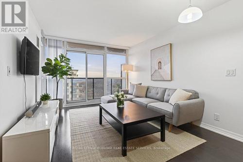 1110 - 1940 Ironstone Drive, Burlington, ON - Indoor Photo Showing Living Room