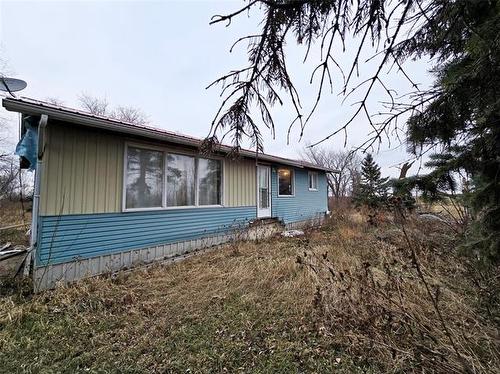 7087 22 Rd, Morris, MB 