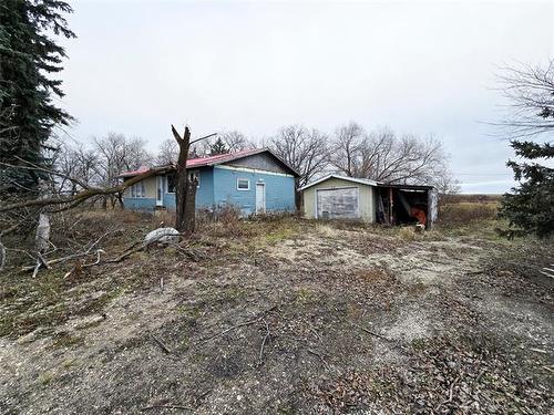 7087 22 Rd, Morris, MB 