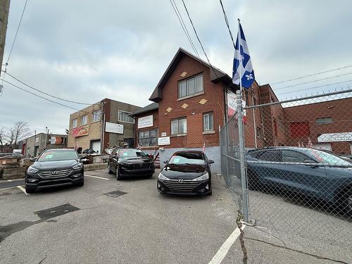 Commerce - 10355 Av. Armand-Lavergne, Montréal (Montréal-Nord), QC 
