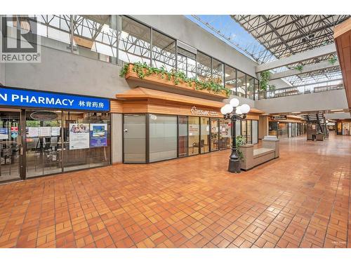 136 136A-3030 Lincoln Avenue, Coquitlam, BC 