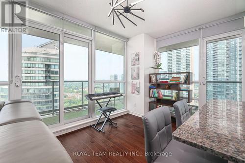 2504 - 2230 Lake Shore Boulevard W, Toronto, ON - Indoor