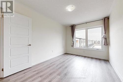 3 - 98 Huguenot Road, Oakville, ON - Indoor Photo Showing Other Room