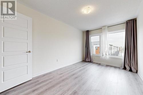 3 - 98 Huguenot Road, Oakville, ON - Indoor Photo Showing Other Room