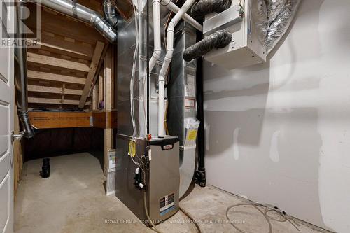 3 - 98 Huguenot Road, Oakville, ON - Indoor Photo Showing Basement